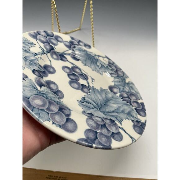 Royal Stafford Fine Earthenware Blue Grape Leaves 8.25" Salad Plate England - Picture 3 of 5